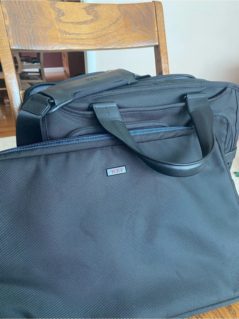 Tumi Black Men's Briefcase Laptop Bag